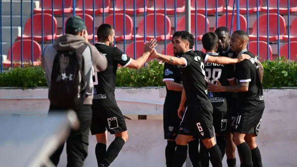 Η Καλαμάτα νίκησε τον Πανιώνιο και επέστρεψε στη Super League μετά από 25 χρόνια