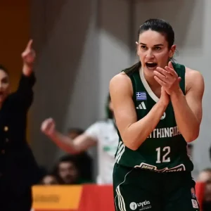 Ολυμπιακός – Παναθηναϊκός 93-103: «Άλωσε» το ΣΕΦ μετά από «θρίλερ» στην παράταση και προκρίθηκε στους τελικούς του μπάσκετ γυναικών το «τριφύλλι»