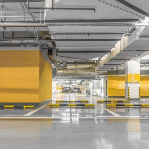 Λαμία: Πωλείται επαγγελματικός χώρος parking