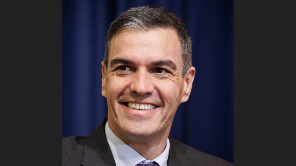 Σάντσεθ: «Όπως λέμε όχι στον πόλεμο στο Ιράν, έτσι στέλνουμε βοήθεια στην Κύπρο που είναι θύμα του»