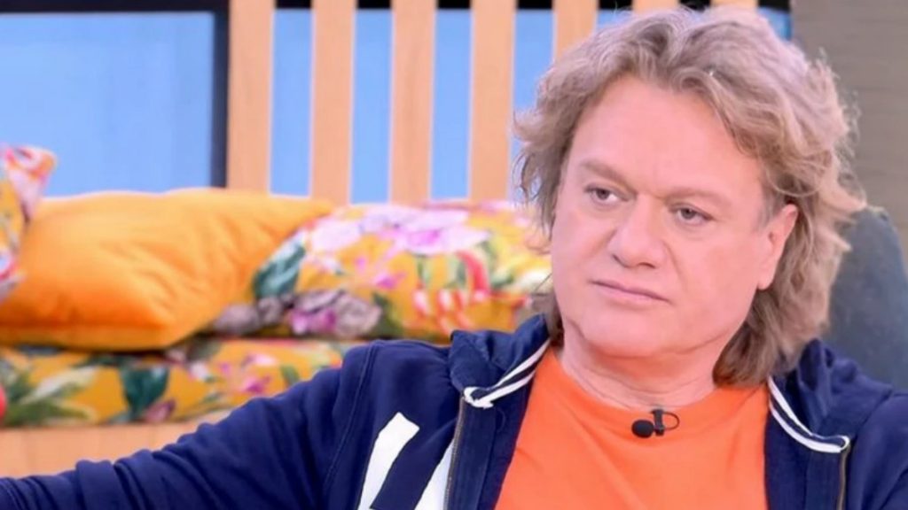 Πέτρος Γαϊτάνος για Eurovision: «Νοσηρή κατάσταση, γεμάτη ματαιοδοξία και αρρωστημένη φιλαρέσκεια»