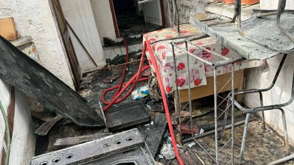 Στις φλόγες τυλίχτηκε σπίτι στη Δυτική Φραγκίστα