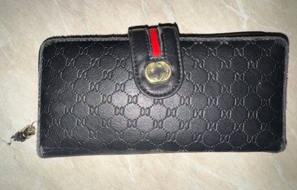 Βρέθηκε γυναικείο πορτοφόλι στη Λαμία