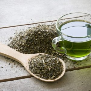 Πράσινο τσάι και βιταμίνη Β3: Πώς συνδέονται με την υγεία του εγκεφάλου – Νέα μελέτη