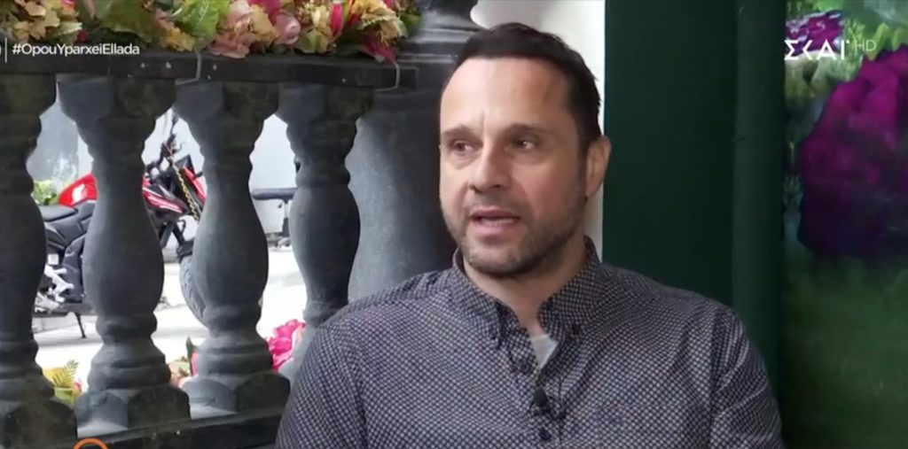 Ο Μέμος Μπεγνής θυμάται τη σειρά «Μη μου λες αντίο»: Δεν υπήρχε περίπτωση να κάνουμε σκηνή και να μη γελάμε