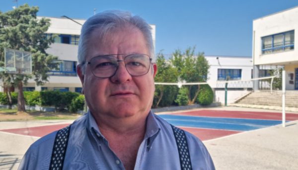 Έρευνα στον Βόλο για μαθητές που φώναζαν στην παρέλαση συνθήματα υπέρ της Χρυσής Αυγής