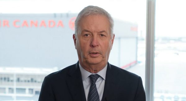 Μάικλ Ρουσώ: Παραιτείται ο επικεφαλής της Air Canada γιατί δεν μίλησε στα γαλλικά σε βίντεο για το δυστύχημα στη Νέα Υόρκη