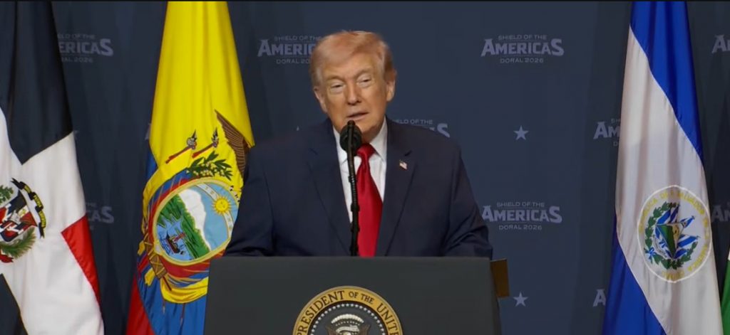 Τραμπ: Οι ΗΠΑ έκαναν χάρη στον κόσμο που ξεκίνησαν τον πόλεμο κατά του Ιράν, εξουδετερώσαμε 42 πλοία του ναυτικού τους σε 3 ημέρες