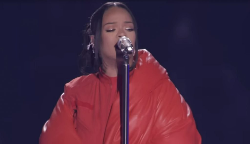 Αντιμέτωπη με ισόβια η γυναίκα που πυροβόλησε έξω από το σπίτι της Rihanna