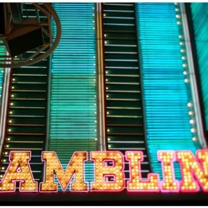 Πώς λειτουργεί μια συνεδρία παιχνιδιού από τη σύνδεση έως το παιχνίδι στο alawin casino