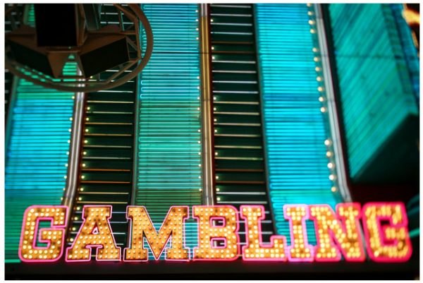 Πώς λειτουργεί μια συνεδρία παιχνιδιού από τη σύνδεση έως το παιχνίδι στο alawin casino