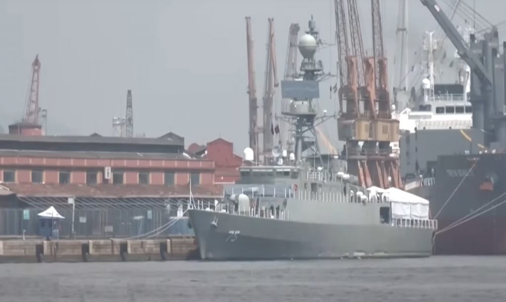 Σρι Λάνκα: Υποβρύχιο επιτέθηκε στην ιρανική φρεγάτα «Dena» – Τουλάχιστον 101 αγνοούμενοι