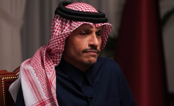 Σκληρή προειδοποίηση από τον πρωθυπουργό του Κατάρ: «Το Ιράν μας πρόδωσε – Η επίθεση στον Κόλπο κατέστρεψε τα πάντα»