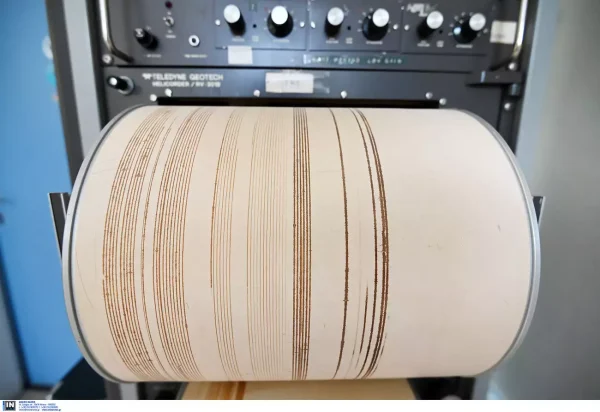 Οι επιστήμονες δημιούργησαν κύλινδρο γεμάτο σφαίρες από χάλυβα που μειώνει τον αντίκτυπο των σεισμών