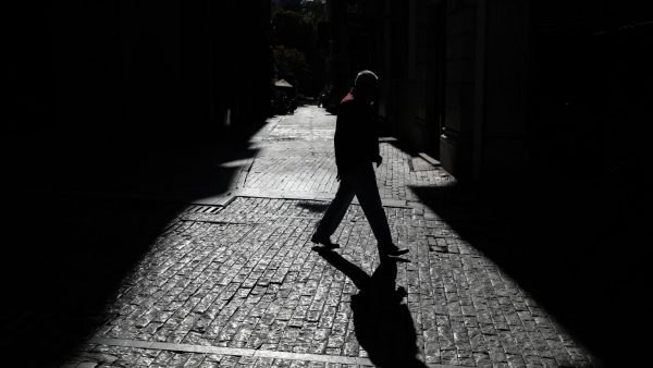 Eurostat: Στο 2,5% ο πληθωρισμός τον Μάρτιο στην Ευρωζώνη - Στο 3,3% στην Ελλάδα