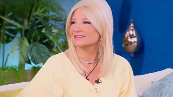 Η Φαίη Σκορδά για τον γάμο της με τον Αλέξανδρο Αθανασιάδη: «Καταλαβαίνω και χαίρομαι που χαίρεστε»