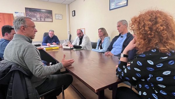 Συνάντηση Σταϊκούρα με τους εργαζόμενους στο Νοσοκομείο Λαμίας