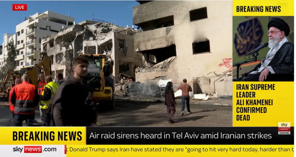 Στις φλόγες η Μέση Ανατολή: Νεκρός ο Χαμενεΐ και μέλη της οικογένειάς του - Πανηγύρια, αλλά και θρήνος στη Τεχεράνη - LIVE οι εξελίξεις