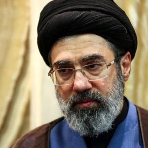 Ο μεγαλύτερος γιος του Αλί Χαμενεΐ, Μοτζτάμπα είναι ο νέος ανώτατος ηγέτης του Ιράν