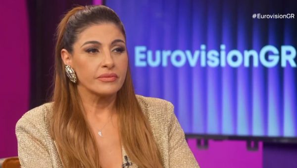 Έλενα Παπαρίζου: «Μ’ αρέσει πάρα πολύ ο Akylas, θεωρώ ότι έχει πάρα πολύ πλάκα