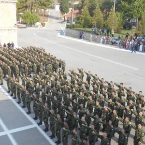 Fake SMS για δήθεν «χορήγηση φύλλων πορείας» λένε πηγές του Στρατού