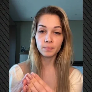 Εγκλωβισμένη στο Ντουμπάι η σύντροφος του Φειδία Παναγιώτου: Είμαστε πραγματικά απελπισμένοι, δήλωσε