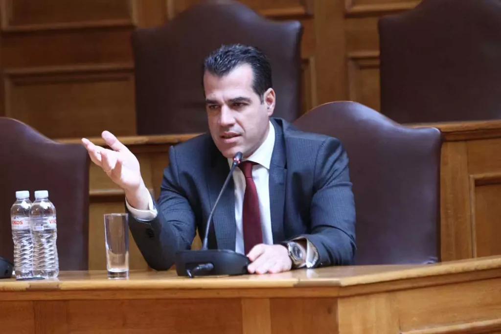 Πλεύρης: Προτεραιότητά μας η πάταξη της παράνομης μετανάστευσης και η άμεση επιστροφή των παράνομων μεταναστών