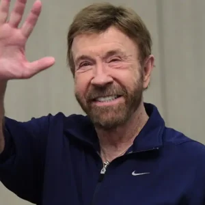 Τσακ Νόρις: Το Χόλιγουντ αποχαιρετά τον θρυλικό ηθοποιό – «Δεν θα ξεχαστεί ποτέ»