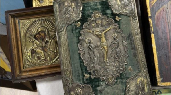 Τσούκαλης για Τσαγκαράκη: "Εγώ τηλεφώνησα στην αστυνομία για το Ευαγγέλιο" - Τι αποκάλυψε