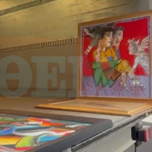 Πάνω από 300 πλαστοί πίνακες και περισσότερα από 200.000 ευρώ σε μετρητά βρέθηκαν στην γκαλερί του Γιώργου Τσαγκαράκη