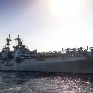 Ο Τραμπ στέλνει στη Μέση Ανατολή και το πλοίο αμφίβιων επιχειρήσεων «USS Boxer» με 2.500 πεζοναύτες