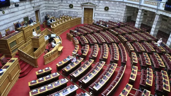 Live η συζήτηση στη Βουλή για τις συμφωνίες με τη Chevron για έρευνες υδρογονανθράκων