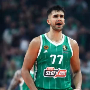 Ο Ομέρ Γιούρτσεβεν υπέγραψε 10ήμερο συμβόλαιο με τους Γκόλντεν Στέιτ Γουόριορς στο NBA