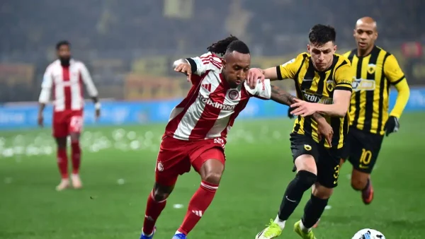 Ολυμπιακός, ΑΕΚ ή ΠΑΟΚ θα κατακτήσουν τη Super League, ο υπερυπολογιστής του Football Meets Data μίλησε