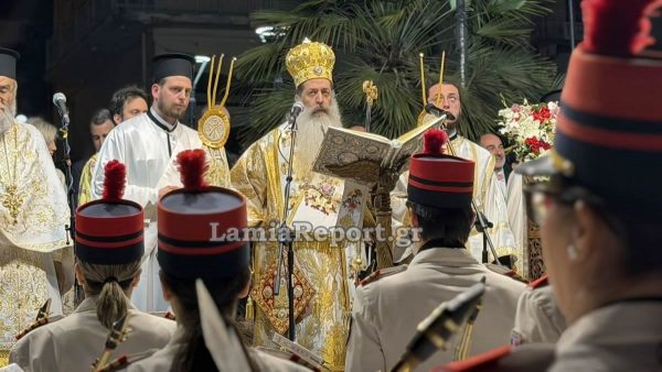 Χριστός Ανέστη! - Η Ανάσταση στην Μητρόπολη Λαμίας (ΒΙΝΤΕΟ-ΦΩΤΟ)