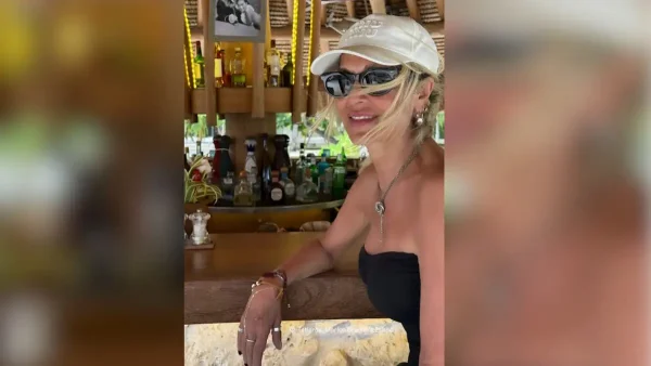 Συνεχίζονται οι εξωτικές διακοπές για την Άννα Βίσση