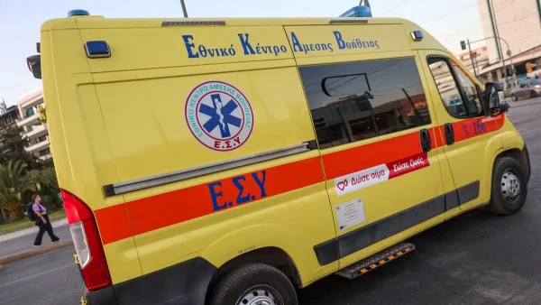 Σαλαμίνα: Διατάχθηκε ΕΔΕ για την παράσυρση της 12χρονης από περιπολικό – Συνελήφθη ο οδηγός
