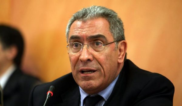 Έκρηξη αυτοσχέδιου εκρηκτικού μηχανισμού έξω από το δικηγορικό γραφείο του Βασίλη Καπερνάρου