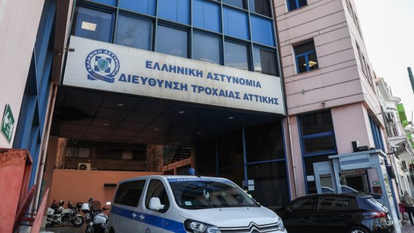 Τροχαίο στη Λιοσίων: Ποινική δίωξη σε βαθμό κακουργήματος στον ανήλικο Σουδανό που παρέσυρε την 16χρονη