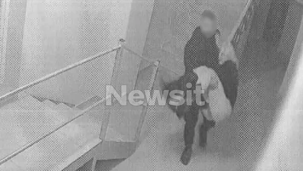 Κεφαλονιά: Καρέ καρέ η μεταφορά της Μυρτούς από το ξενοδοχείο – Η επιστροφή για να καθαρίσουν τις «σκόνες» και η κυνική ομολογία του 23χρονου