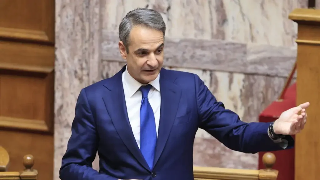 Συνταγματική Αναθεώρηση: Η δεύτερη ψηφοφορία και η πρώτη «μάχη» των αρχηγών μετά τη ΔΕΘ - Νωρίς το μεσημέρι η ομιλία του πρωθυπουργού