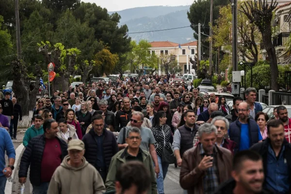 Λέσβος: Κλιμακώνουν τις κινητοποιήσεις οι κτηνοτρόφοι για τον αφθώδη πυρετό – Αποφάσισαν αποκλεισμό της Περιφέρειας
