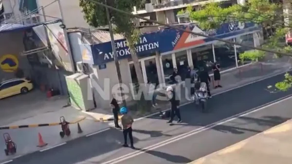Λιοσίων: Συγκλονίζει η μητέρα της 16χρονης που νοσηλεύεται στο ΚΑΤ μετά το τροχαίο – «Είδα το παιδί μου να φεύγει σαν πανί στον δρόμο»