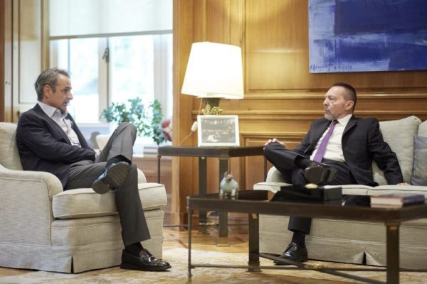 Γιάννης Στουρνάρας: Η κυβέρνηση προτείνει την ανανέωση της θητείας του στη θέση του διοικητή της Τράπεζας της Ελλάδας