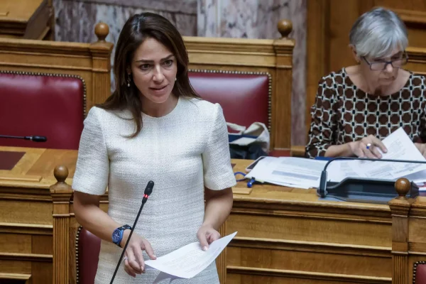 Δόμνα Μιχαηλίδου: Για πρώτη φορά το πρόγραμμα "Νταντάδες της Γειτονιάς" εφαρμόζεται σε όλη τη χώρα