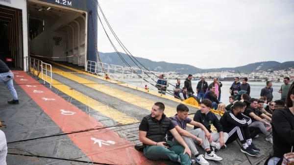 Μυτιλήνη: Ανυποχώρητοι οι κτηνοτρόφοι, συνεχίζουν το μπλόκο στο λιμάνι – Μεγάλο συλλαλητήριο σήμερα για τον αφθώδη πυρετό