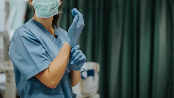 Ανησυχία στη Ζάκυνθο μετά από πιθανή εμφάνιση λεπτοσπείρωσης: Έρευνα για έναν θάνατο και δύο κρούσματα