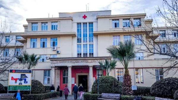 Εξιτήριο για τις 4 γυναίκες που τραυμάτισε ο 89χρονος στο Εφετείο – Εξακολουθεί να νοσηλεύεται ο υπάλληλος του ΕΦΚΑ