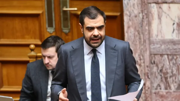 Μαρινάκης για νέα μέτρα στήριξης: «Η κυβέρνηση Μητσοτάκη, αφού διορθώνει τα λάθη της, γυρίζει στην κοινωνία όσα στερήθηκε»