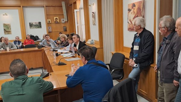 «Όχι» είπε το Δημοτικό Συμβούλιο Λεβαδέων για το Φ/Β στους «Τσουκαλάδες»